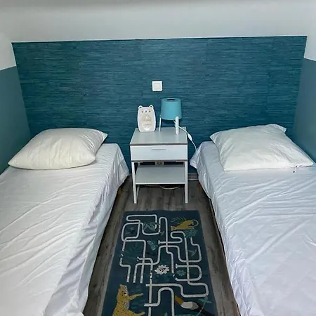 Maison En Bord De 펜션 모기오